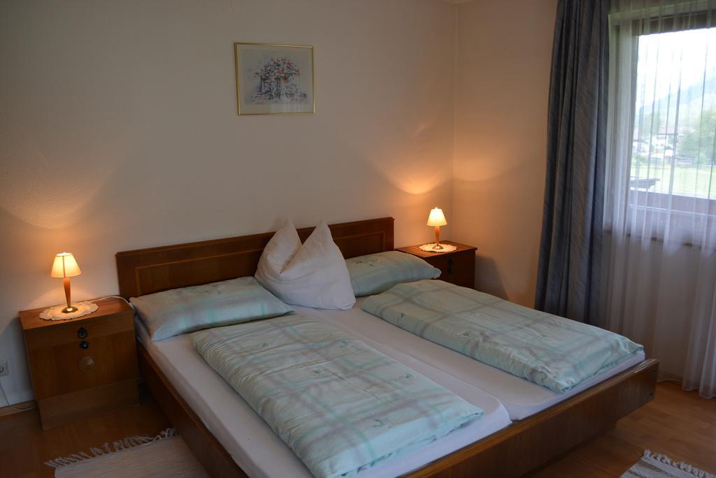 Pension Foidl Waidring Chambre photo